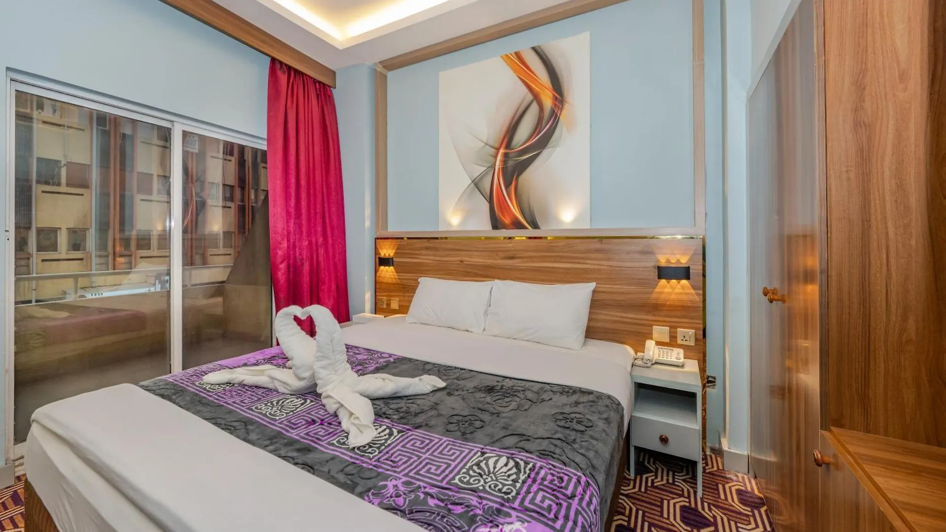 Tanha Hotel Dubai