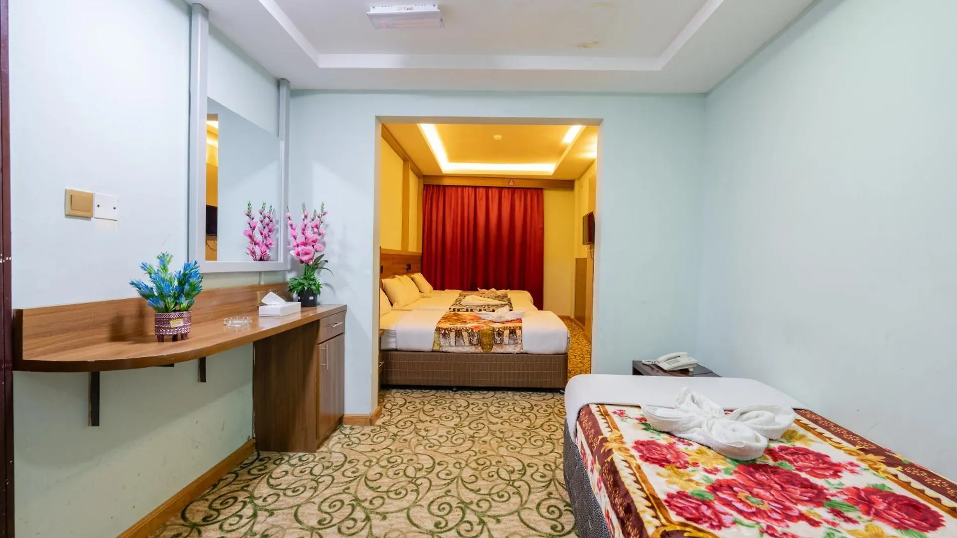 Tanha Hotel Dubai