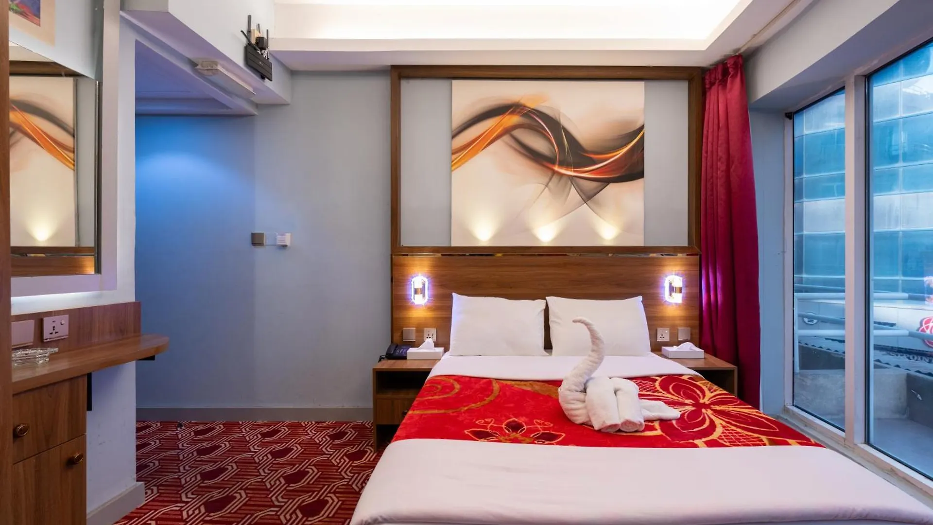 Tanha Hotel Dubai